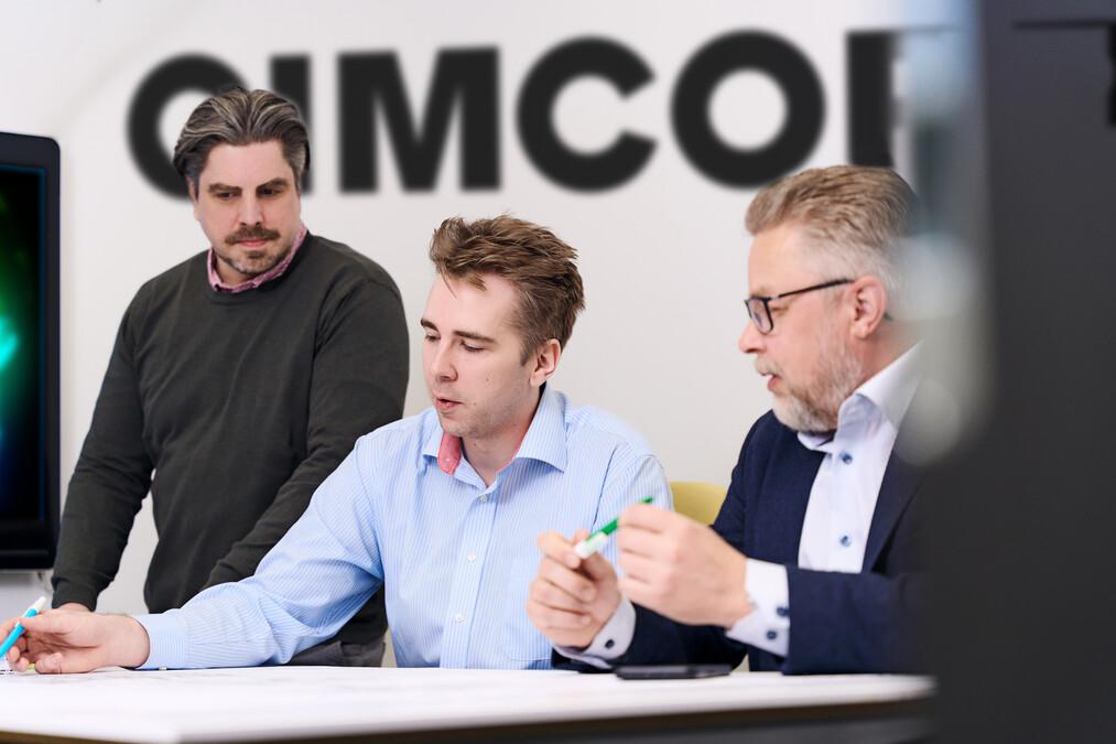 Teemu Sällilä, Mika Hämäläinen and Anssi Mälkiäinen are leading Cimcorp’s entry into the EV battery market. With strong expertise and customer focus, they’re helping manufacturers scale production with smart automation.